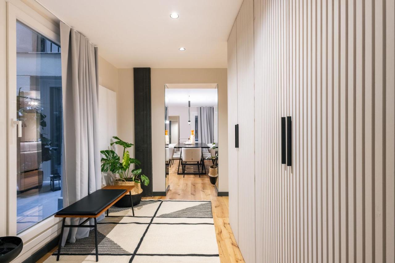 Stylish 4 Suites +Patio Luxury Apartment Gran Via Madrid Exterior photo