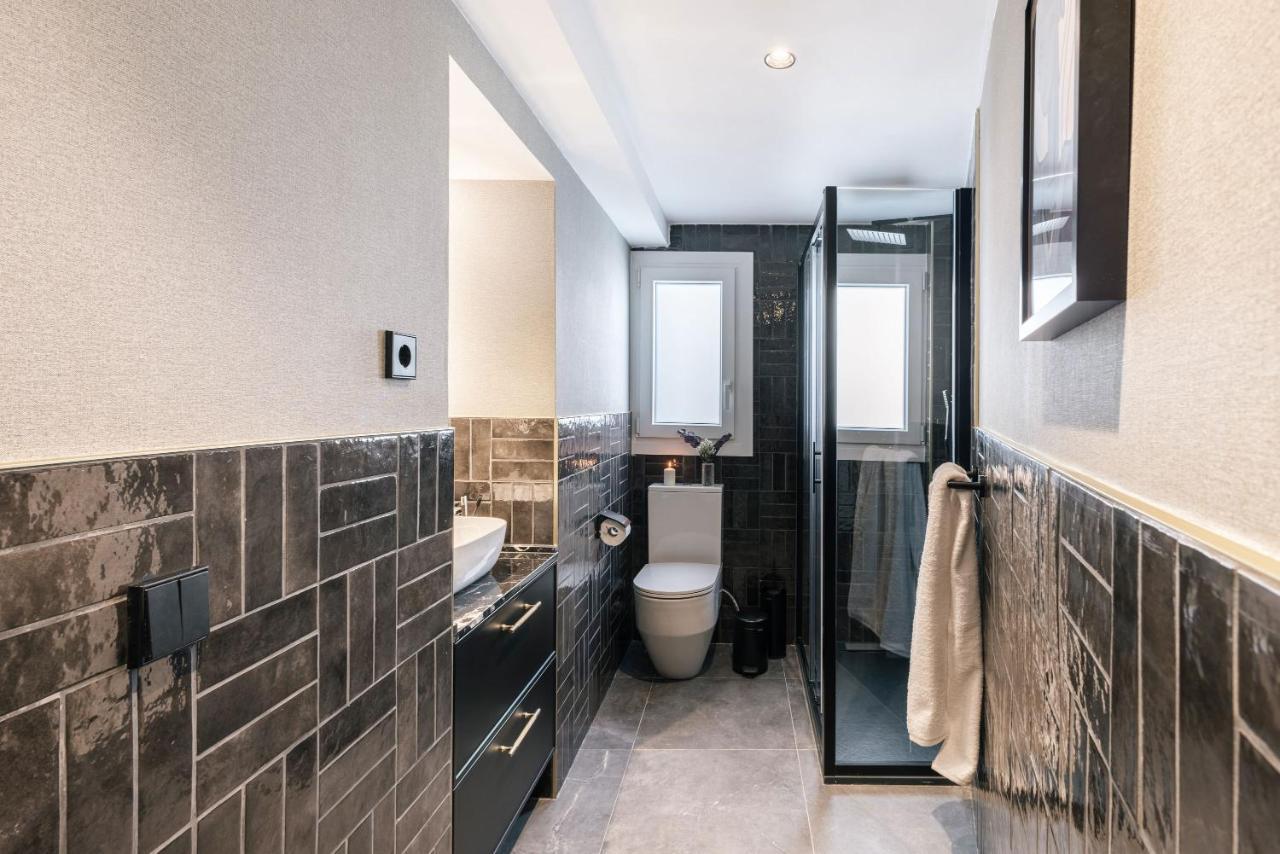 Stylish 4 Suites +Patio Luxury Apartment Gran Via Madrid Exterior photo