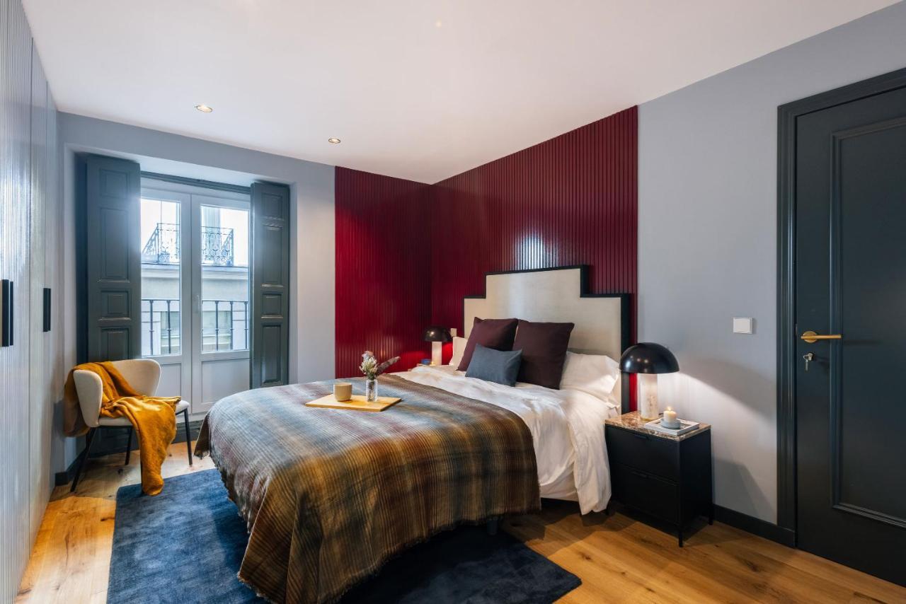 Stylish 4 Suites +Patio Luxury Apartment Gran Via Madrid Exterior photo