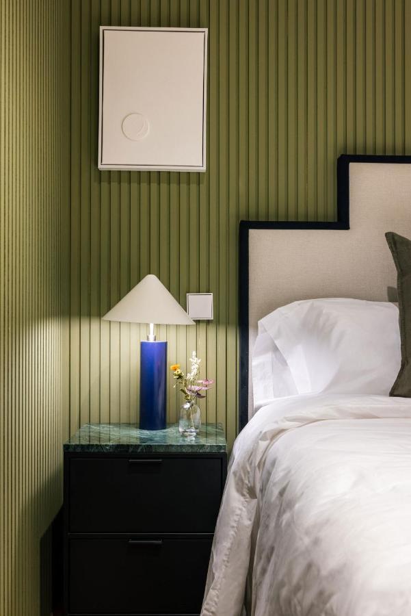 Stylish 4 Suites +Patio Luxury Apartment Gran Via Madrid Exterior photo